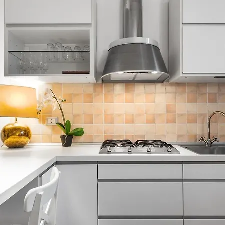 Modern Apartment, Cimiano Metro, Wifi, Ac Apartment Milan